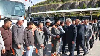Melikgazi Belediye Başkanı Palancıoğlu personeliyle bayramlaştı