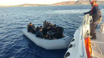 Ege denizinde göçmen hareketliliği 65 kişi yakalandı