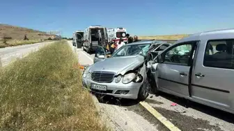 Almanya'dan gelen tatilci Afyon'da kazada hayatını kaybetti