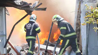 Denizli'de kauçuk fabrikasında büyük yangın
