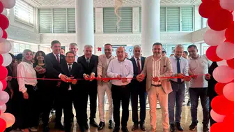 Mersin'de öğrenciler Kuran kıssalarını tuvale taşıdı