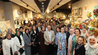 Darıcalı kadınların bir yıllık emeği sanatseverlerle buluştu