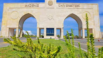 Akdeniz Üniversitesi küresel ligde yerini korudu