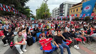 Trabzon sabahın ilk ışıklarında milli maç hüznü yaşadı
