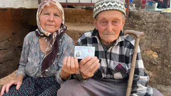 Alanya'nın asırlık çınarı Atatürk ile geçen günlerini anlattı