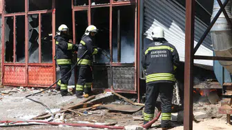 Eskişehir EMKO Sanayi Sitesi'nde mobilya atölyesi alevlere teslim oldu