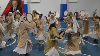 Siirtli öğretmenler sahne tozunu yutmaya hazırlanıyor