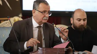 Yunusemre Meclisi’nde siyasi tansiyon yükseldi