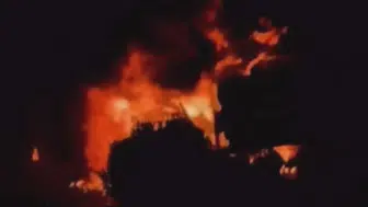 Esenyurt yolunda seyir halindeki TIR küle döndü