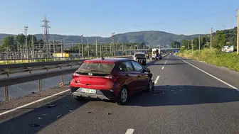 Bilecik kara yolunda dikkatsizlik kazaya yol açtı