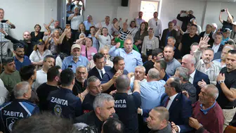 Akçakoca belediye meclisinde seçim kavgası
