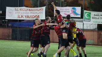 Aydın sağlık çalışanlarının futbol turnuvasında şampiyon 112 FC oldu