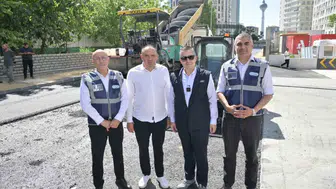 Esenyurt’un yolları yenileniyor