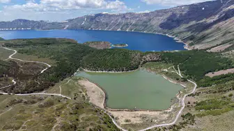 Nemrut Kalderası yaz sezonunun en canlı günlerini yaşıyor