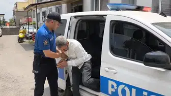 Adana polisinden arananlara yönelik gece operasyonu