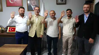 Kütahya siyasetinde rozet değişimi