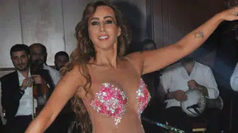 Asena yeni aşkıyla gündemde