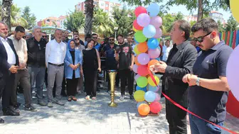 Sinop Türkeli'de yenilenen çocuk parkı kapılarını açtı