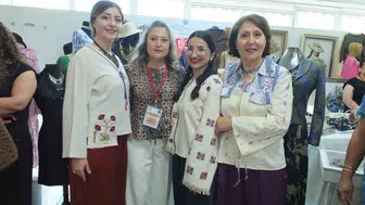 Burhaniye'de geçmişin izleri podyuma taşındı
