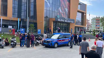 Silifke Belediyesi çalışanlarına yönelik sabah operasyonu