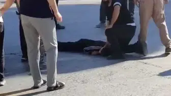 Sakarya'da okul servisi dehşeti Scooter kullanan çocuk ve otomobil vuruldu