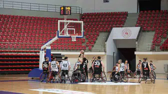 Beşiktaş tekerlekli sandalye basketbolunda yarı final biletini kaptı