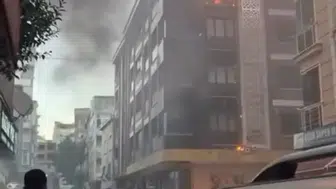 Esenler'de gece yarısı korkutan apartman yangını