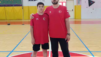 Elazığlı genç hentbolcu milli takım yolcusu
