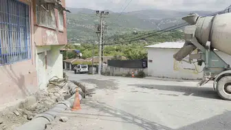 Hatay'da yola beton saçan sürücüye ağır fatura