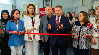 Gölbaşı’nda çöpe gidecek eşyalar sanata dönüştü