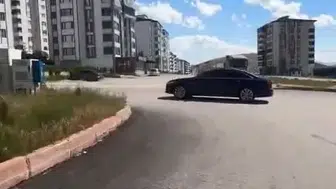 Elazığ yollarında tehlikeli şov sosyal medyaya düştü