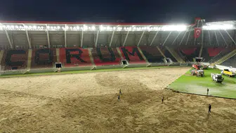 Süper Lig heyecanı sardı: Stadyumda dev dönüşüm için kazma vuruldu