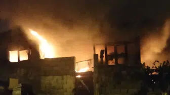 Kahramanmaraş’ta mobilya dükkanı küle döndü