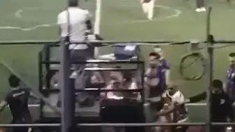 Sakarya’da halı saha maçı kavgası karakolluk oldu