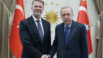 Cumhurbaşkanı Erdoğan yeni büyükelçileri Beştepe'de ağırladı
