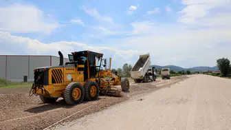 Sakarya trafiğini rahatlatacak yeni güzergahta asfalt hazırlığı başladı