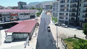 Battalgazi'de bozuk yollar yenileniyor