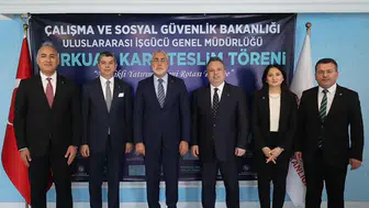 SOCAR Türkiye yöneticilerine süresiz çalışma hakkı sağlayan Turkuaz Kart verildi