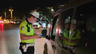 Akyazı trafiğinde gece denetimi