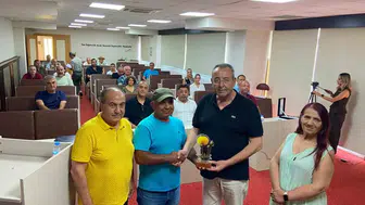 Kuşadası'nın doğası için özel tasarım teşekkür plaketi