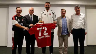 Mehmet Şimşek Bolu kampında Batman Petrolspor ile bir araya geldi