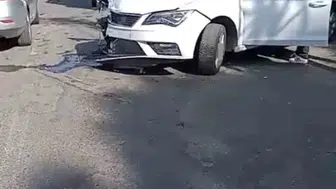 Bingöl Genç ilçesinde trafik kazası iki kişiyi hastanelik etti