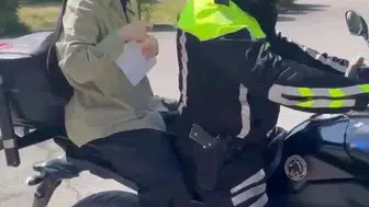 Sınava yanlış okulda giren aday polisin yardımıyla son anda yetişti