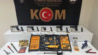 Elazığ’da bir eve düzenlenen baskında silah atölyesi ortaya çıkarıldı