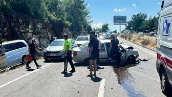 Bodrum yolunda hatalı manevra altı kişiyi hastanelik etti
