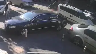Kağıthane'de bayram günü yaşanan acı kaza kamerada