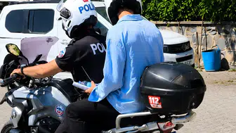 Şanlıurfa’da sınav stresi yaşayan öğrencilere polis desteği