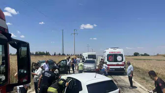 Çorlu yolunda hatalı sollama kazası 2 yaralı