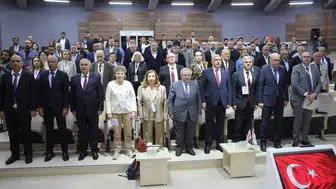 Tavukçulukta yapay zeka dönemi Elazığ’da tartışıldı