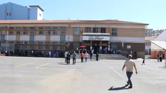 Diyarbakır'da üniversite hayali için sınav saati